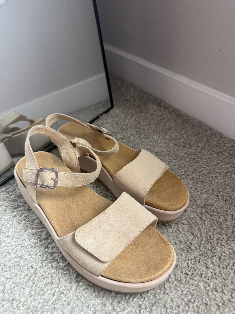 Remonte Jocelyn platform sandal